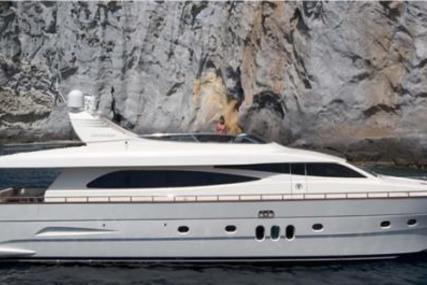 Canados 86 for sale in Italy for €2,150,000 (£1,927,923) Canados 86 for sale in Italy for €2,150,000 (£1,927,923)