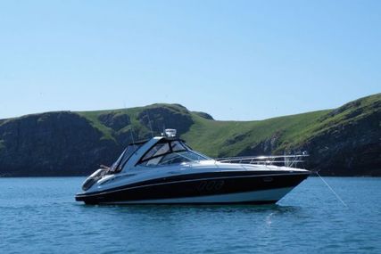 Cruisers Yachts 330 Express for sale in United Kingdom for £99,995