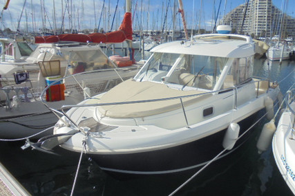 Jeanneau Merry Fisher 725 for sale in France for €35,900 (£31,906)