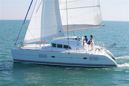Lagoon 380 for sale in France for €165,000 (£147,957)