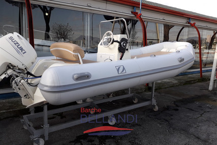 Zodiac Medline I for sale in Italy for €12,350 (£10,878)