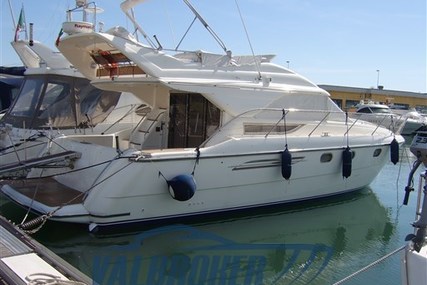 Princess 430 for sale in Italy for €160,000 (£144,312)