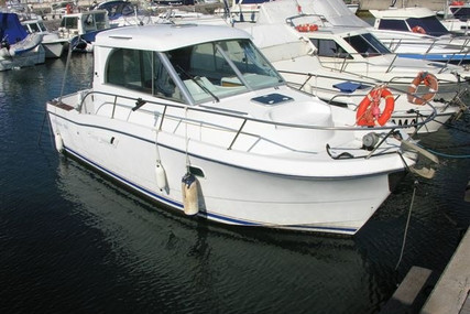 Beneteau Antares 760 for sale in Italy for €30,000 (£27,031)