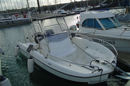 Beneteau Flyer 6.6 Spacedeck for sale in France for €35,000 (£31,488)