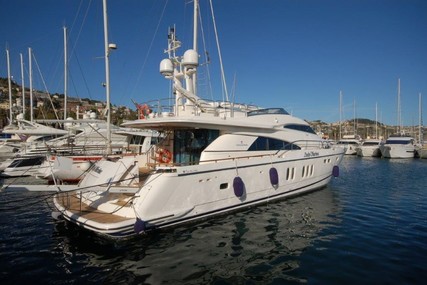 Fairline Squadron 74 for sale in Italy for €670,000 (£603,696)