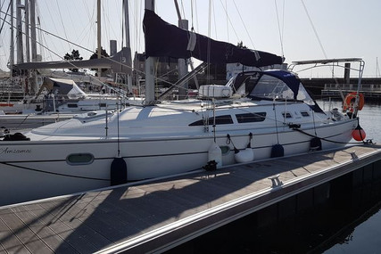 Jeanneau Sun Odyssey 37 for sale in France for €69,500 (£60,902)