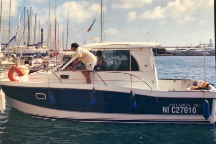 Beneteau Antares 760 for sale in France for €42,000 (£37,844)