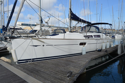 Jeanneau Sun Odyssey 36i for sale in Portugal for €80,000 (£71,737)