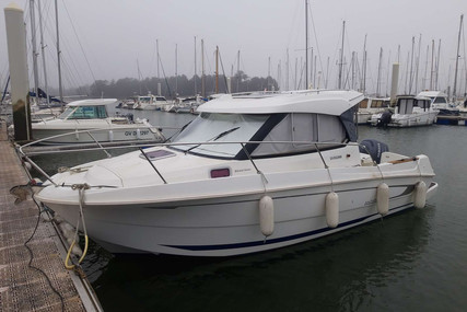 Beneteau Antares 7.80 for sale in France for €33,000 (£29,734)