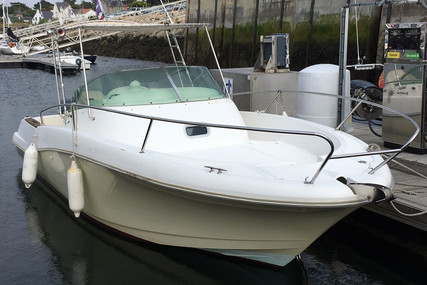 Jeanneau Cap Camarat 755 WA for sale in France for €22,000 (£19,720)