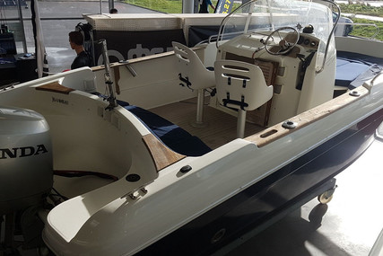 Jeanneau Cap Camarat 625 for sale in France for €15,000 (£13,445)