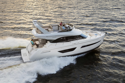 Carver C52 Command Bridge for sale in United Kingdom for $1,183,930 (£948,358)