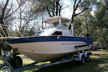 Crestliner Eagle 2250 for sale in United States of America for $24,250 (£19,631)
