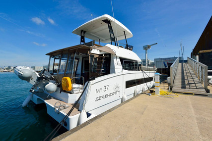 Fountaine Pajot MY 37 for sale in France for €360,000 (£323,945)