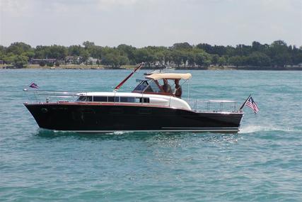 Chris-Craft 33 Futura for sale in United States of America for $395,000 (£306,944) Chris-Craft 33 Futura for sale in United States of America for $395,000 (£306,944)