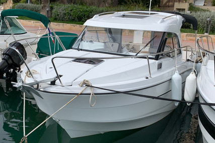 Beneteau Antares 8 OB for sale in France for €74,900 (£67,052)