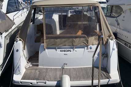 Jeanneau Leader 10 for sale in France for €119,000 (£106,644)