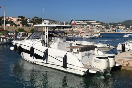 Jeanneau Cap Camarat 10.5 WA for sale in France for €147,500 (£132,727)