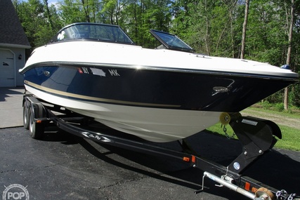 Sea Ray 230 SLX for sale in United States of America for $51,800 (£37,626)