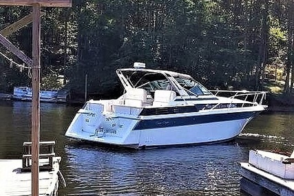 Chris-Craft 320 Amerosport for sale in United States of America for $19,250 (£15,345)