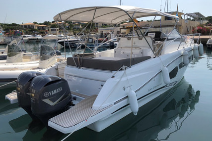 Jeanneau Cap Camarat 10.5 WA for sale in France for €162,000 (£145,775)
