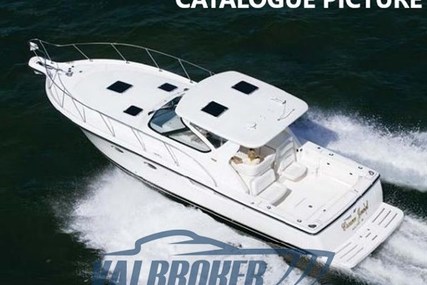 Tiara 3600 for sale in Italy for €200,000 (£180,775) Tiara 3600 for sale in Italy for €200,000 (£180,775)