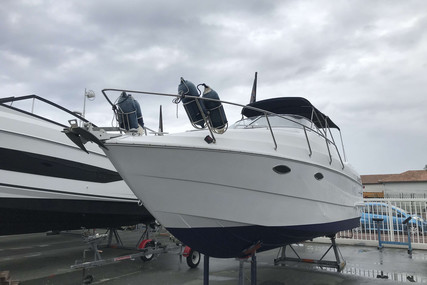 Chris-Craft 262 CROWN for sale in France for €10,500 (£9,466)