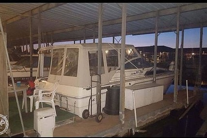 Sea Ray 30 for sale in United States of America for $15,250 (£12,216)