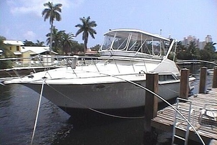 Cruisers Yachts Sedan Bridge 4280 for sale in United States of America for $112,000 (£87,112) Cruisers Yachts Sedan Bridge 4280 for sale in United States of America for $112,000 (£87,112)