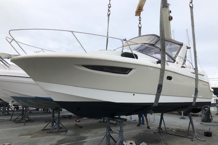 Jeanneau Leader 8 for sale in France for €84,500 (£76,037)