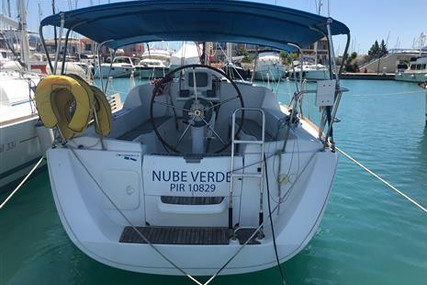 Jeanneau Sun Odyssey 33i for sale in Greece for €42,000 (£38,167)