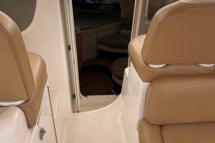 Bayliner 3055 CIERA CRUISER for sale in Spain for €45,000 (£40,883) Bayliner 3055 CIERA CRUISER for sale in Spain for €45,000 (£40,883)