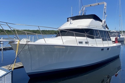 Bayliner 3288 Motor Yacht for sale in United States of America for $42,000 (£33,440)