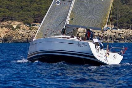 Beneteau First 35 for sale in Malta for €105,000 (£91,085)