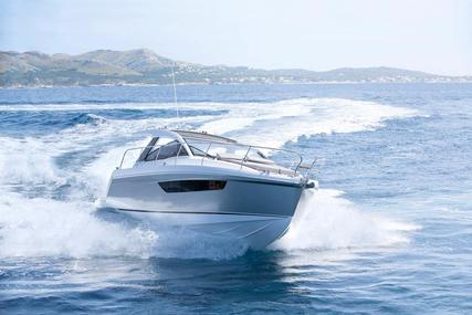 Sealine S330 for sale in Malta for €189,950 (£162,729)