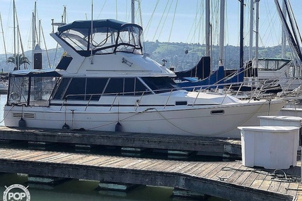 Bayliner 3288 Motor Yacht for sale in United States of America for $71,200 (£56,688) Bayliner 3288 Motor Yacht for sale in United States of America for $71,200 (£56,688)