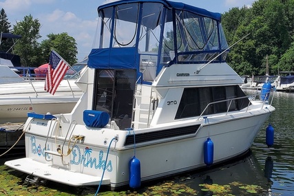 Carver Yachts 300 sedan for sale in United States of America for $30,800 (£24,436)