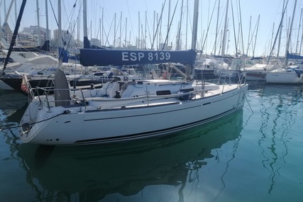 Dufour Yachts 34 for sale in Spain for €69,950 (£63,675) Dufour Yachts 34 for sale in Spain for €69,950 (£63,675)