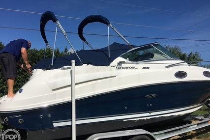 Sea Ray 240 Sundancer for sale in United States of America for $30,000 (£23,973)