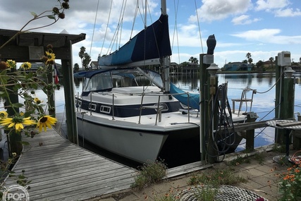Endeavour Cat 30 for sale in United States of America for $37,500 (£26,615)