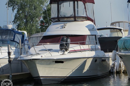 Silverton 31m for sale in United States of America for $19,500 (£14,164)