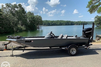 Triton V186 Magnum for sale in United States of America for $21,750 (£16,993) Triton V186 Magnum for sale in United States of America for $21,750 (£16,993)