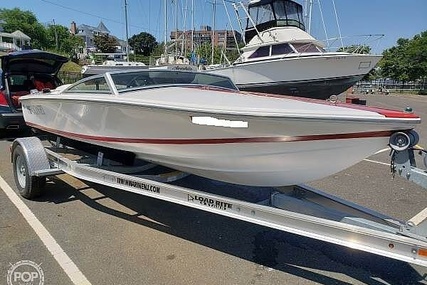 Donzi 18 Classic for sale in United States of America for $25,900 (£20,145) Donzi 18 Classic for sale in United States of America for $25,900 (£20,145)