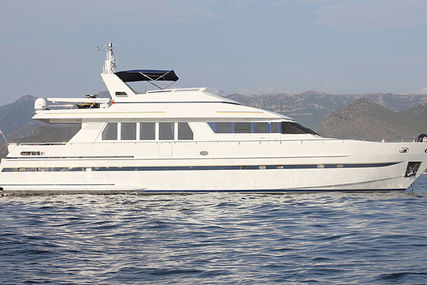 Moonen 83 for sale in France for €950,000 (£826,245)