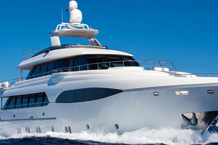 Moonen 121 for sale in Italy for €5,950,000 (£5,154,952)