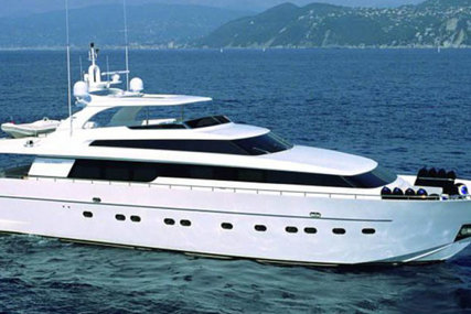 Sanlorenzo Sl 88 for sale in Italy for €3,300,000 (£2,845,318)