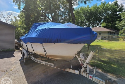 Grady-White Tournament 190 for sale in United States of America for $12,750 (£9,926) Grady-White Tournament 190 for sale in United States of America for $12,750 (£9,926)
