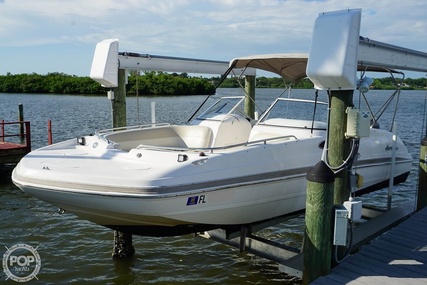 Hurricane 237 Sundeck for sale in United States of America for $23,900 (£18,752) Hurricane 237 Sundeck for sale in United States of America for $23,900 (£18,752)