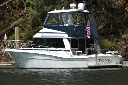 Riviera Flybridge Sedan for sale in United States of America for $195,000 (£151,769) Riviera Flybridge Sedan for sale in United States of America for $195,000 (£151,769)