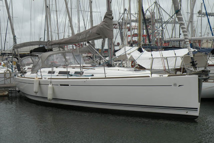 Dufour Yachts 40 Performance for sale in Portugal for €110,000 (£100,390) Dufour Yachts 40 Performance for sale in Portugal for €110,000 (£100,390)